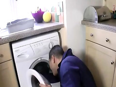 Desperate housewife blows plumber