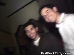 College Girls Share Facial